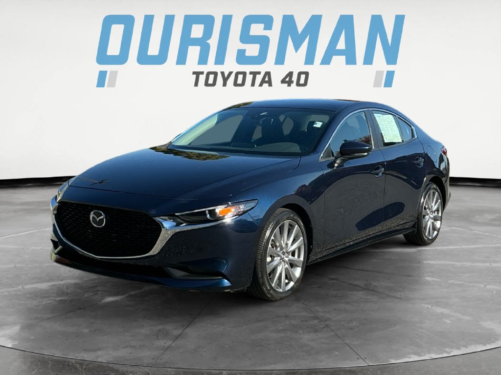 Used 2023 MAZDA MAZDA3 s FWD image 3