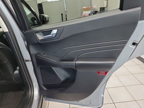 Used 2022 Ford Escape SEL image 24