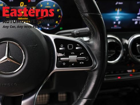 Used 2022 Mercedes-Benz GLB 250 4MATIC w/ AMG Line image 16