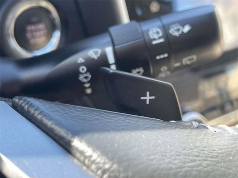 Used 2019 Subaru Outback 2.5i Limited w/ Popular Package #2 image 12