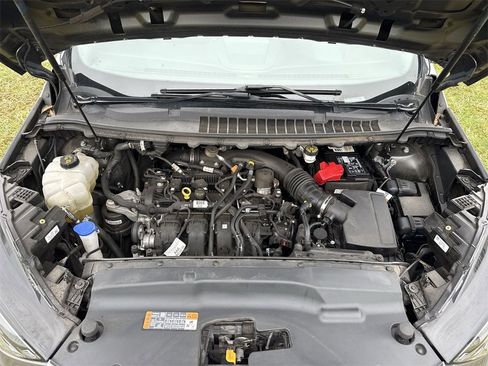 Used 2022 Ford Edge ST-Line image 17