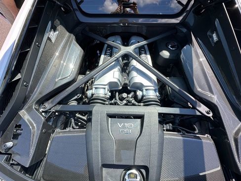 Certified 2022 Audi R8 V10 performance AWD/4WD image 30