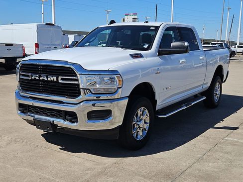 Used 2021 RAM 2500 Big Horn image 8