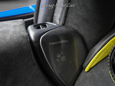 Used 2024 McLaren 750S Spider image 28