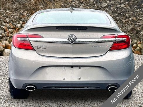 Used 2017 Buick Regal Sport Touring FWD image 3