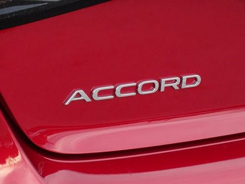 Used 2024 Honda Accord EX image 40