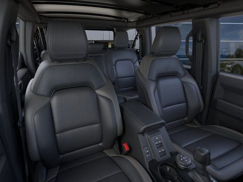 New 2026 Ford Bronco Outer Banks w/ Sasquatch Package AWD/4WD image 10