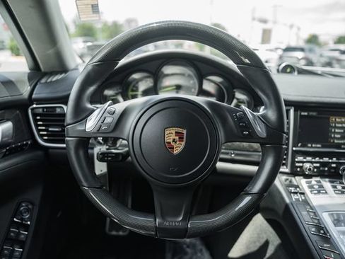 Used 2016 Porsche Panamera S RWD image 29
