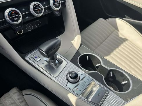 Used 2023 Genesis G70 2.0T w/ Sport Prestige Package image 31