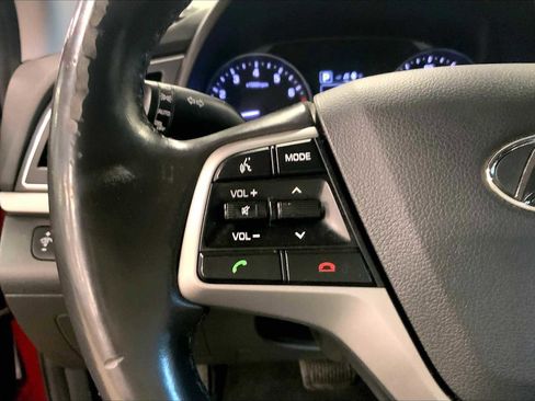 Used 2017 Hyundai Elantra Value Edition image 23