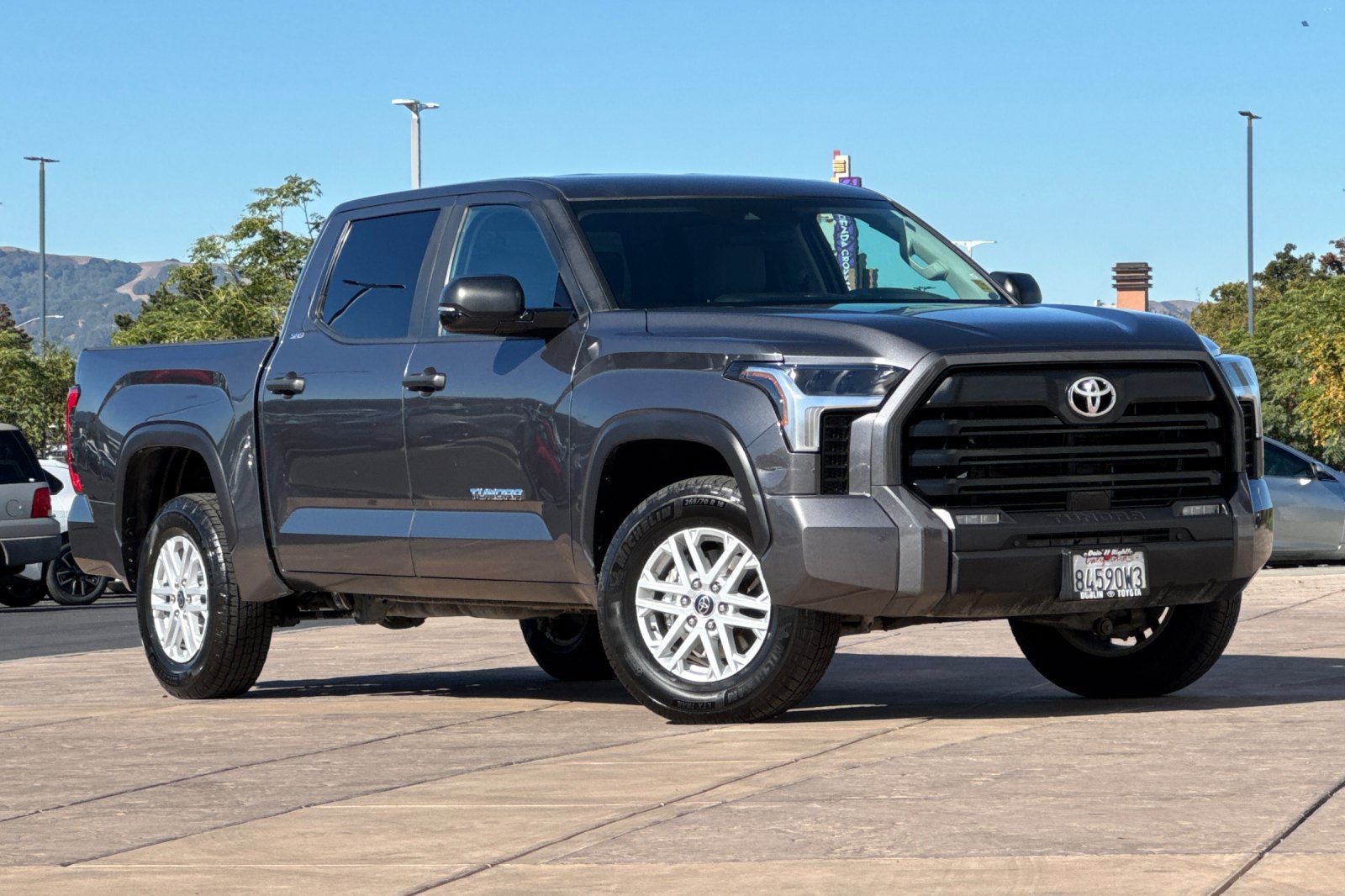 Used 2024 Toyota Tundra SR5 w/ SR5 Convenience Package AWD/4WD image 2