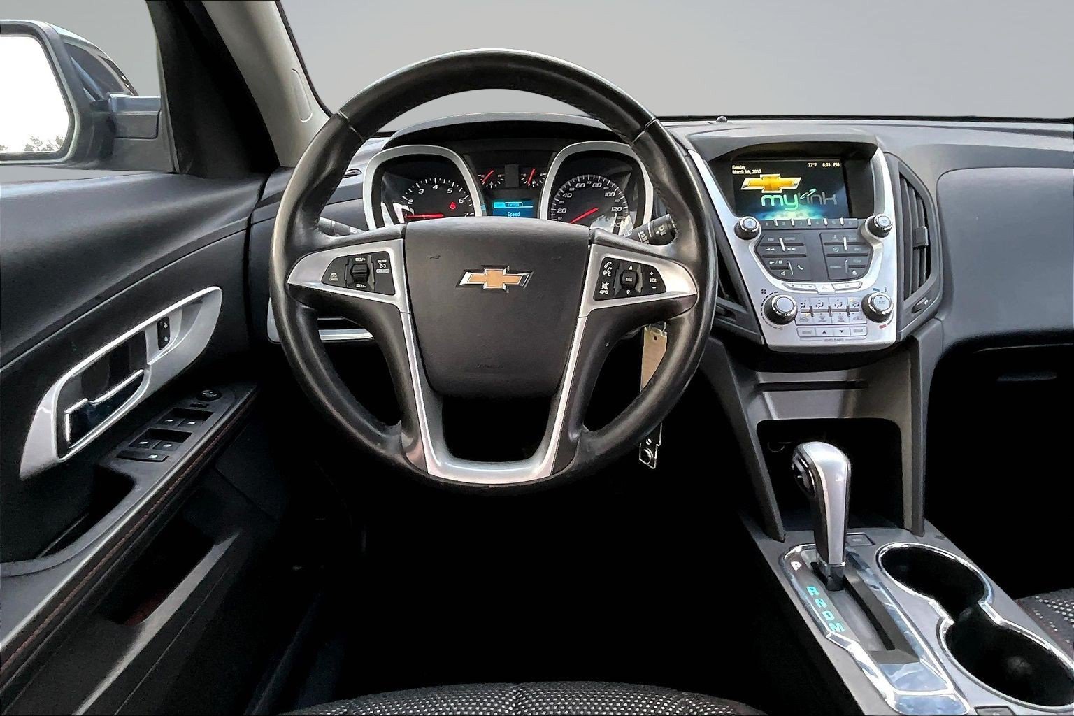 Used 2013 Chevrolet Equinox LT w/ Driver Convenience Package AWD/4WD image 7
