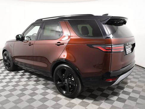 Used 2026 Land Rover Discovery Limited Edition AWD/4WD image 3