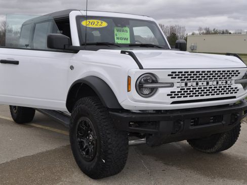 Used 2022 Ford Bronco Wildtrak image 7