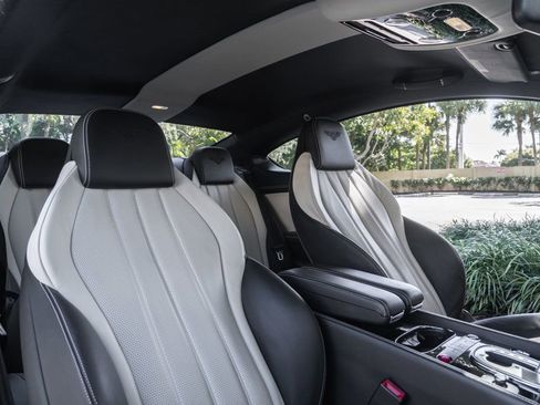 Used 2015 Bentley Continental GT V8 S image 21