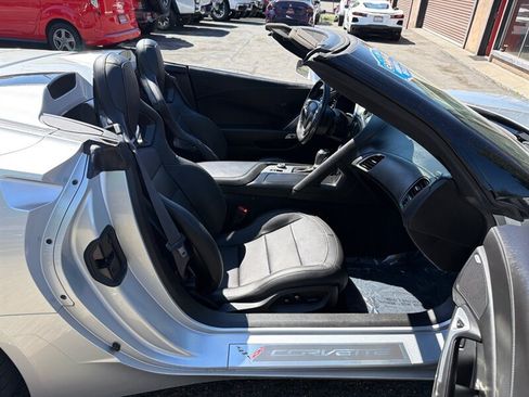 Used 2016 Chevrolet Corvette Stingray Convertible w/ 2LT Preferred Equipment Group RWD image 32