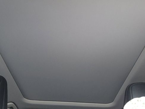 Used 2024 Nissan Ariya FWD image 47