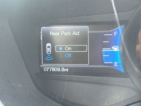 Used 2017 Ford Fusion SE w/ Fusion SE Technology Package FWD image 35