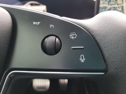 Used 2022 Tesla Model S Base image 14