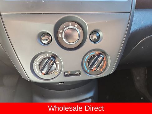 Used 2015 Nissan Versa S Plus FWD image 11