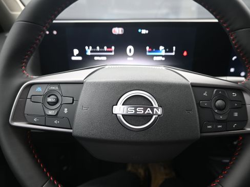 New 2026 Nissan Sentra SR w/ SR Premium Package image 14