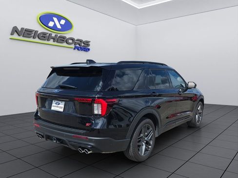 Used 2025 Ford Explorer ST w/ Sun And Sound Package AWD/4WD image 6