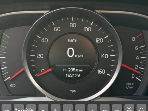 Used 2016 Volvo XC60 T5 w/ Proximity Package FWD image 30