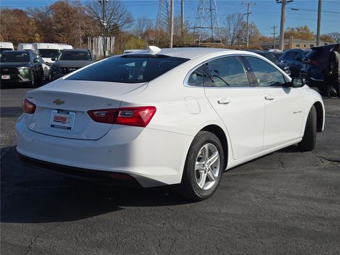 Used 2024 Chevrolet Malibu LT image 12