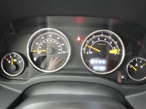 Used 2016 Jeep Compass High Altitude image 12