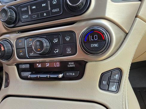 Used 2017 GMC Yukon XL Denali w/ Open Road Package AWD/4WD image 26