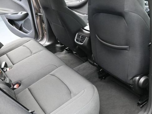 Used 2024 Chevrolet Malibu LT FWD image 21