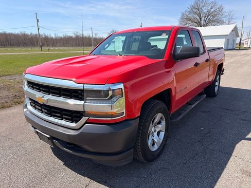 Used 2017 Chevrolet Silverado 1500 W/T AWD/4WD image 13