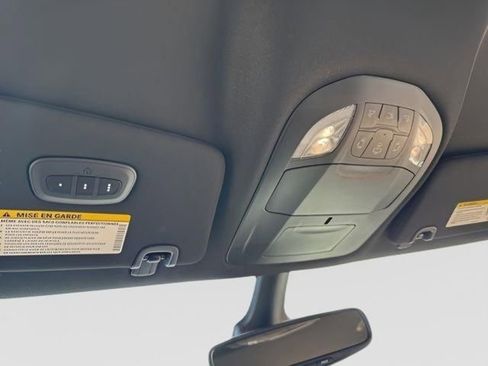 New 2026 Chrysler Pacifica Select w/ S Appearance Package image 19