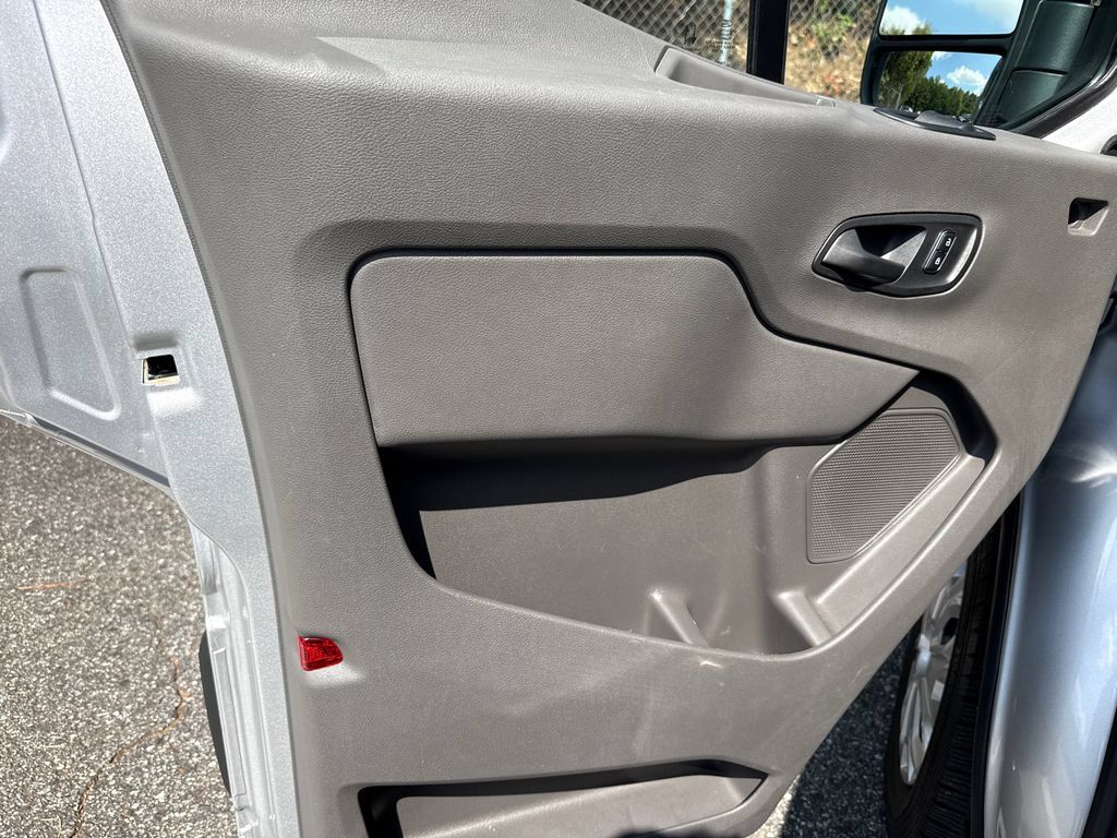 Used 2026 Ford Transit 350 XLT RWD image 10