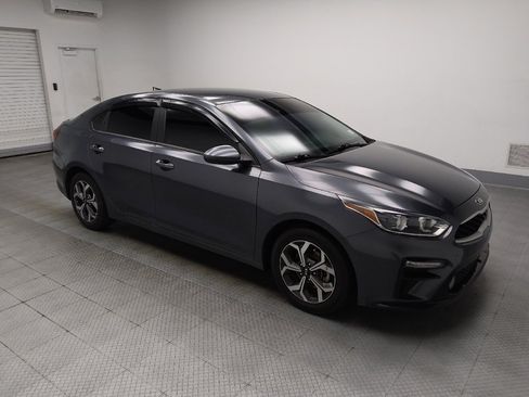Used 2021 Kia Forte LXS FWD image 11