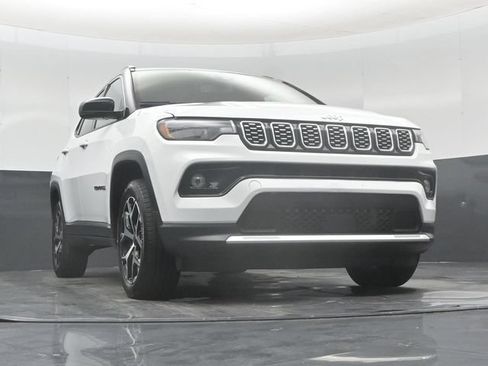 Used 2025 Jeep Compass Limited AWD/4WD image 52
