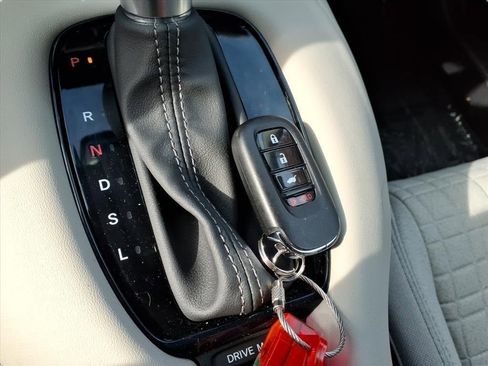 Used 2026 Honda HR-V LX image 34