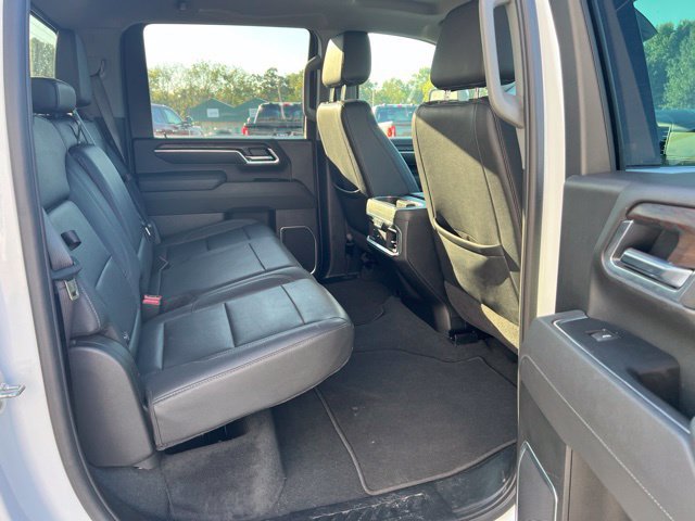 Used 2025 GMC Sierra 2500 SLT w/ SLT Premium Package AWD/4WD image 12