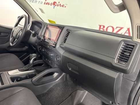 Used 2022 Nissan Frontier S w/ Technology Package image 17