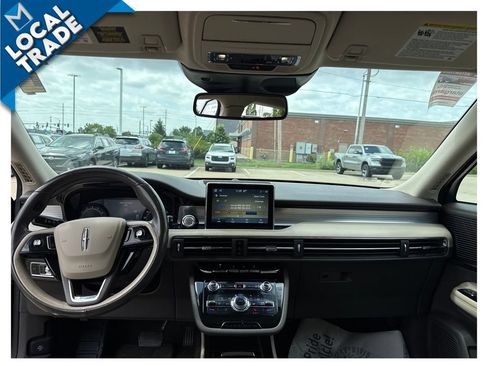 Used 2021 Lincoln Corsair FWD image 12