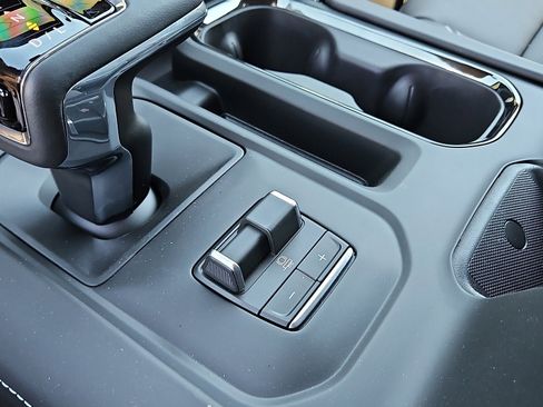 New 2026 GMC Sierra 1500 AT4X AWD/4WD image 19