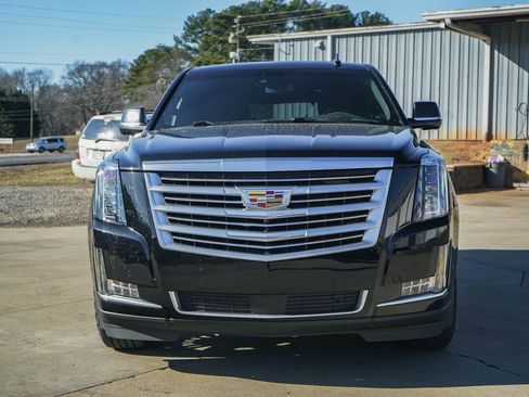 Used 2018 Cadillac Escalade Platinum image 26