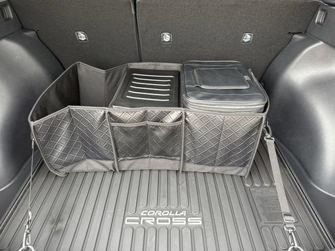 New 2026 Toyota Corolla Cross LE FWD image 11