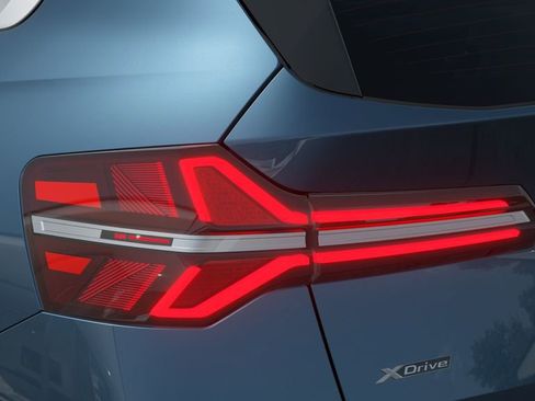 New 2026 BMW X3 xDrive30 w/ Premium Package image 8