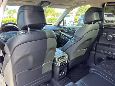 Used 2021 Genesis GV80 3.5T w/ Prestige Package 07 AWD/4WD image 31