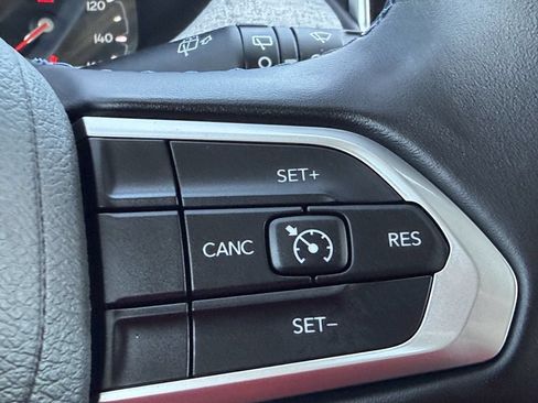 Used 2022 Jeep Compass Latitude w/ Convenience Group AWD/4WD image 29