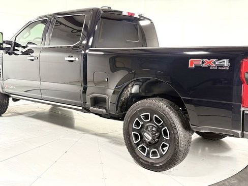 Used 2024 Ford F350 Platinum image 6
