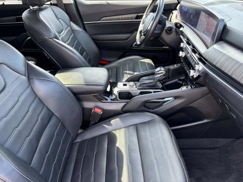 Used 2024 Kia Telluride SX Prestige image 36