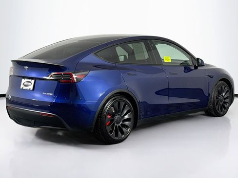 Used 2023 Tesla Model Y Performance image 11
