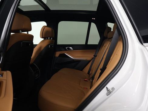 New 2026 BMW X5 xDrive50e w/ Climate Comfort Package AWD/4WD image 6